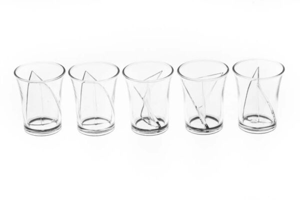 Zakręcone kieliszki