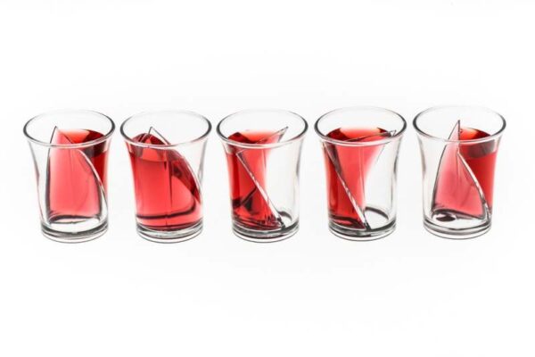 Zakręcone kieliszki