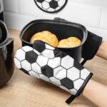 Piłkarskie rękawice i podstawka